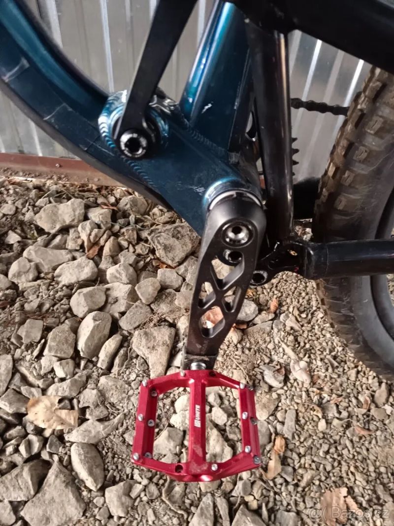 Enduro kolo Kellys Swag 50 custom