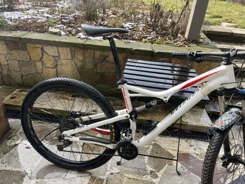 Specialized Camber COMP 