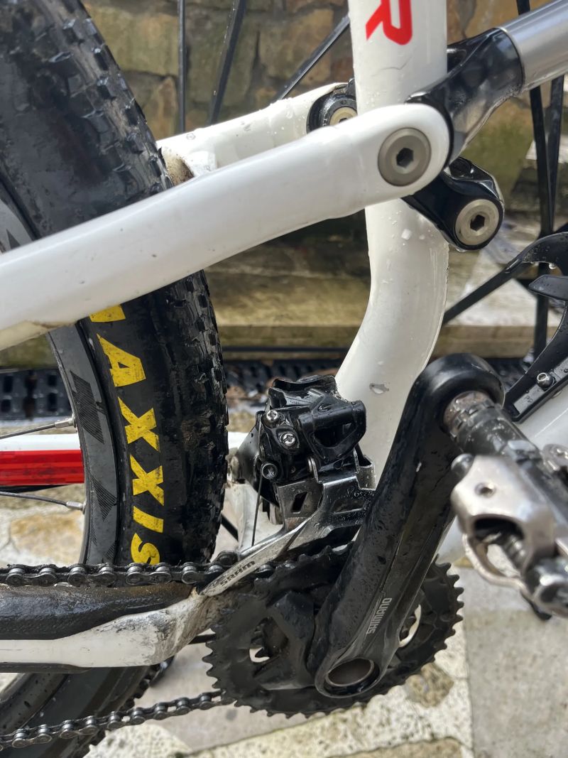 Specialized Camber COMP 