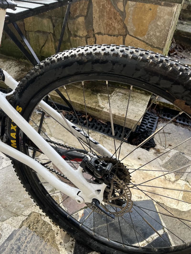 Specialized Camber COMP 