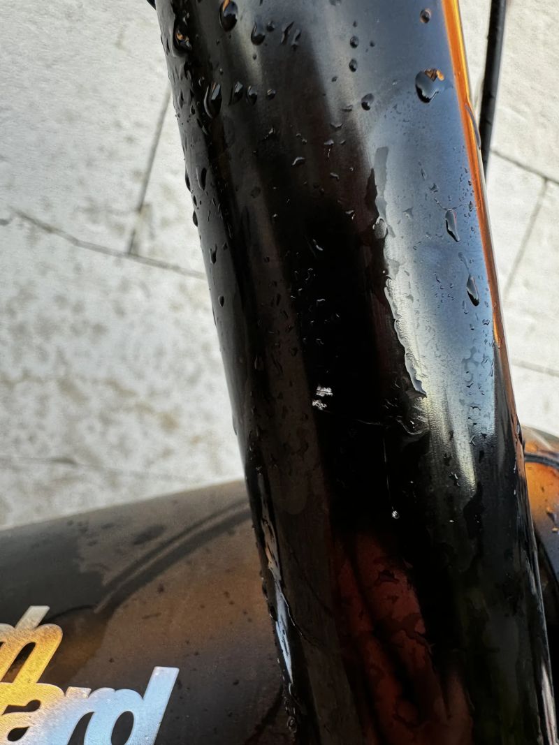 Commencal Meta AM V4 Ohlins edition 