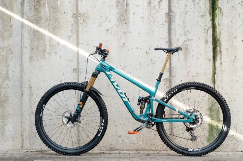 Pivot Cycles Trail 429 enduro