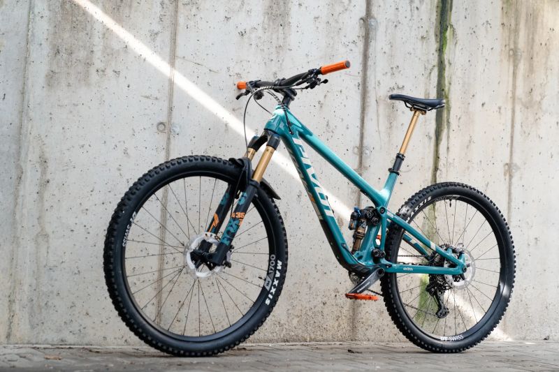 Pivot Cycles Trail 429 enduro