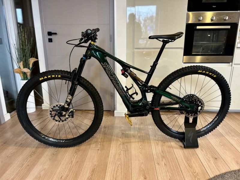 Specialized Turbo Levo Comp SL Carbon – GX AXS – TOP stav