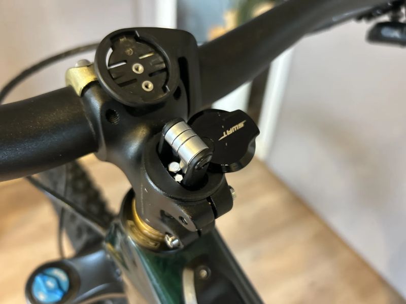 Specialized Turbo Levo Comp SL Carbon – GX AXS – TOP stav