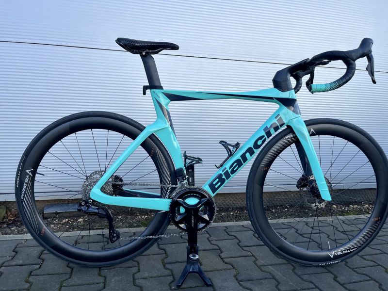 Bianchi Oltre COMP 105 Di2 12sp Celeste 2023