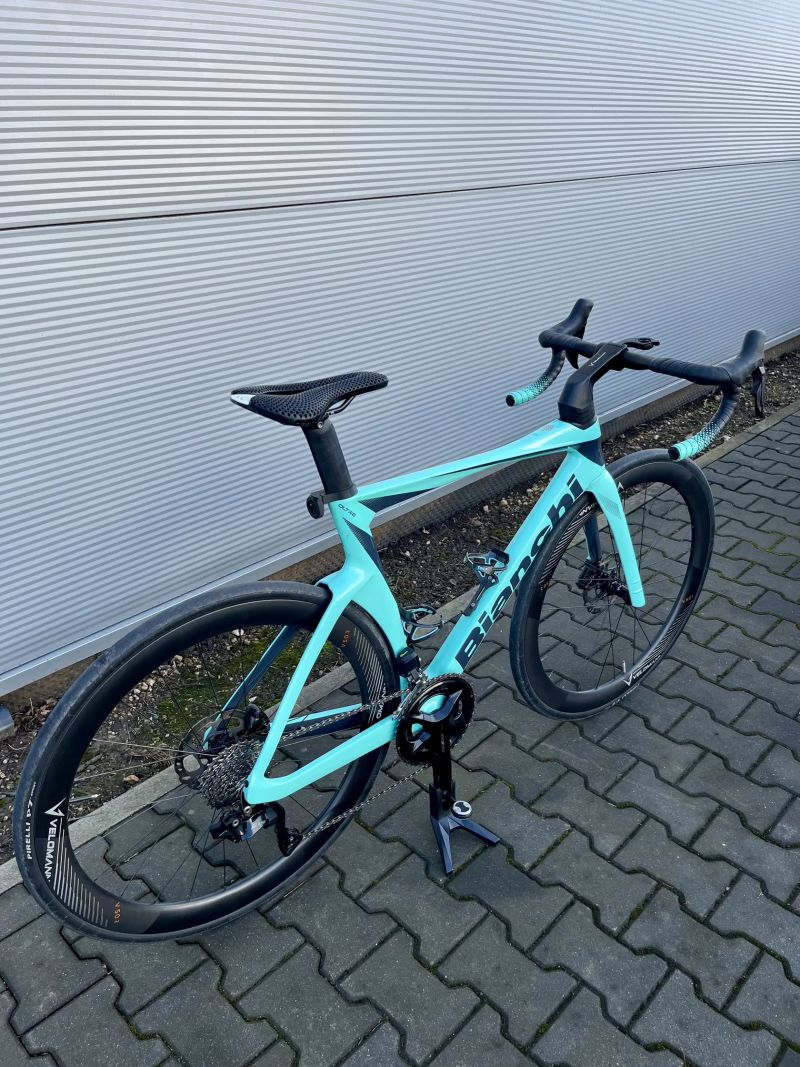 Bianchi Oltre COMP 105 Di2 12sp Celeste 2023