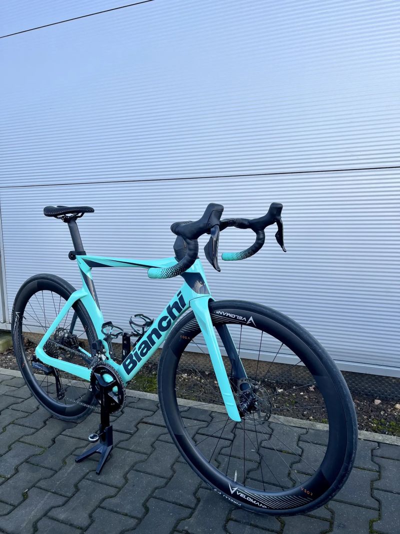 Bianchi Oltre COMP 105 Di2 12sp Celeste 2023