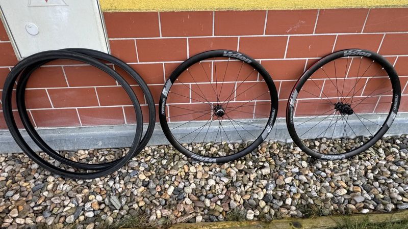 Zapletená kola Vision Team35