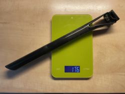 Karbonová sedlovka VFV Deep-V 400mm 30.9mm