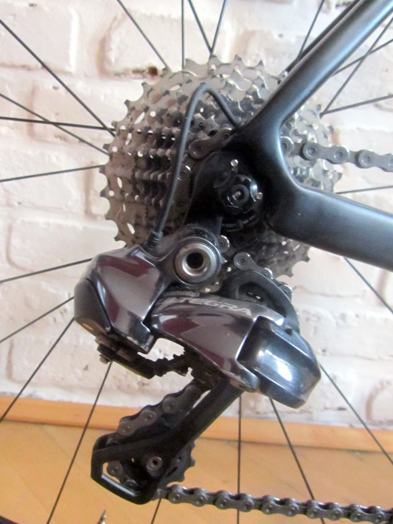 SPECIALIZED ROUBAIX SL4 na Shimano ULTEGRA DI2, 52 cm. PC 90.000Kč. 1ROK ZÁRUKA