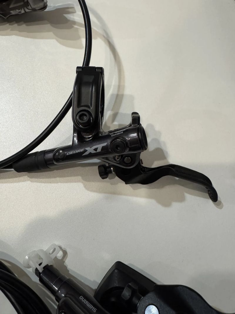 Shimano XT BR-M8120 pár