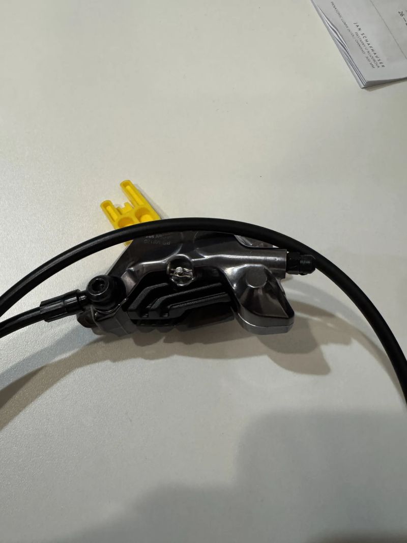 Shimano XT BR-M8120 pár