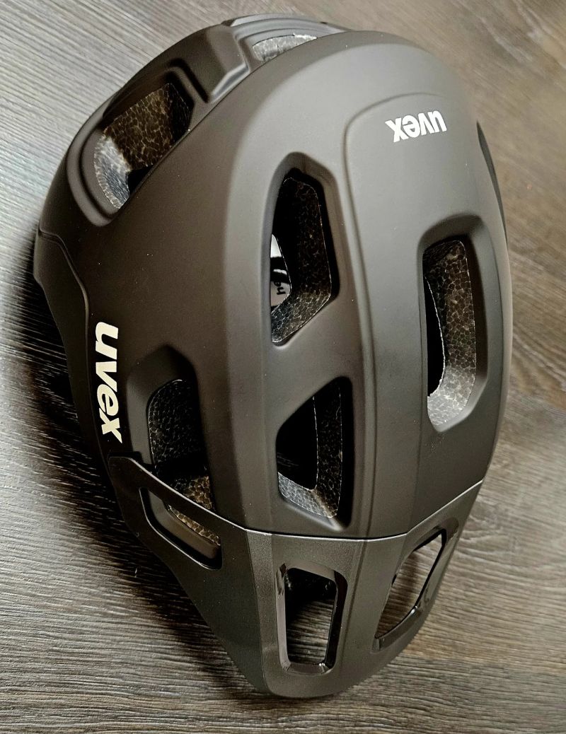 Uvex React jr. Black 52-56