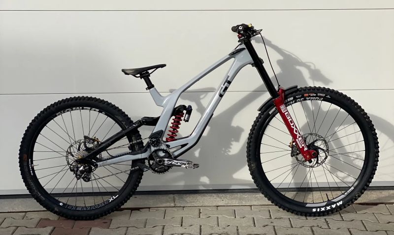 Downhill GT Fury 2025