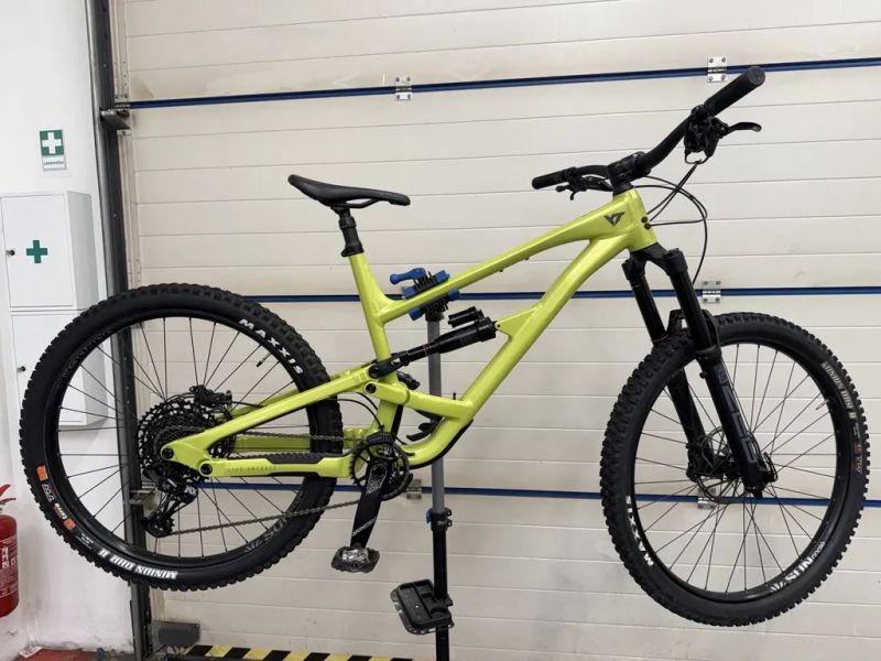 YT Industries Capra core 1