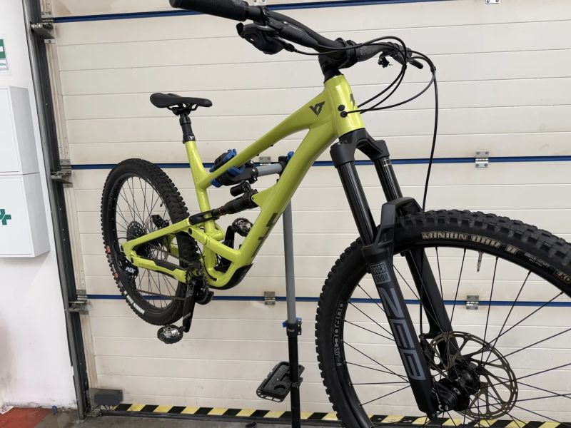 YT Industries Capra core 1