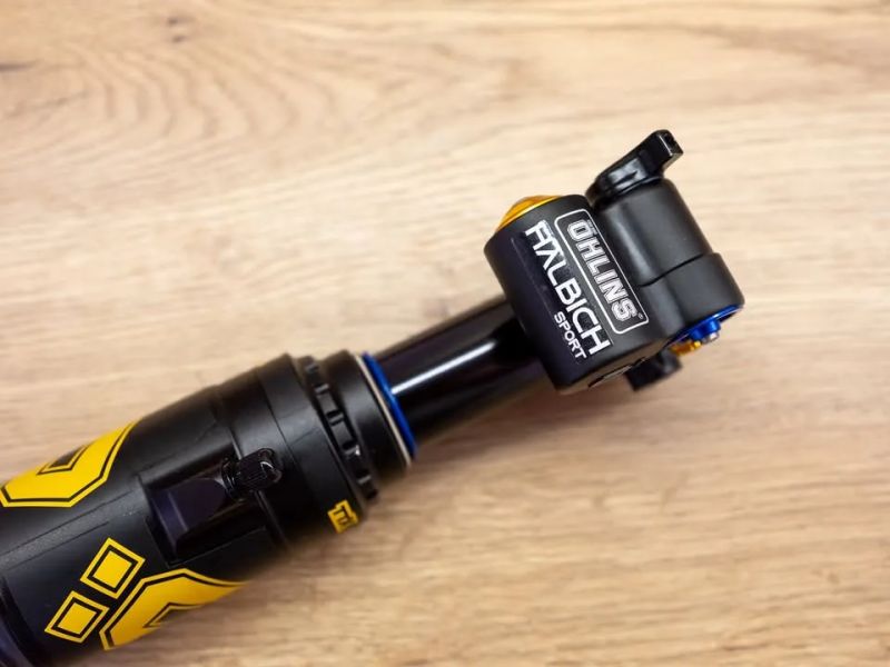 Öhlins TTX AIR2 Trunnion 205x65