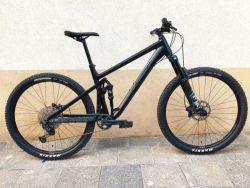 GHOST RIOT Trail Al vel. L 29“ FOX 34 zdvihy 140/140 TOP STAV, Zánovní PC 65 000 Kč