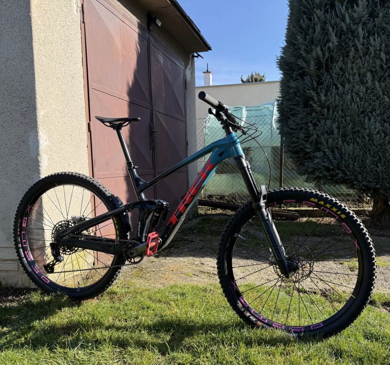 Trek Slash 7
