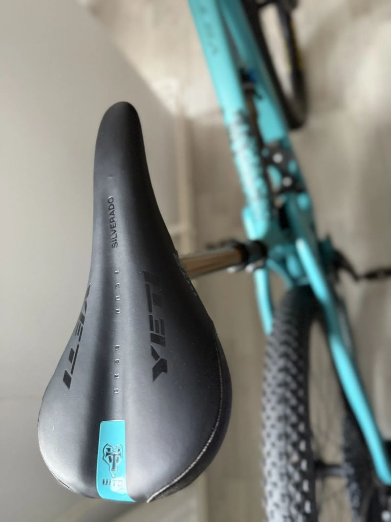 YETI SB 130, celokarbonový rám 170-182 cm, rok 2021, skvělý stav!