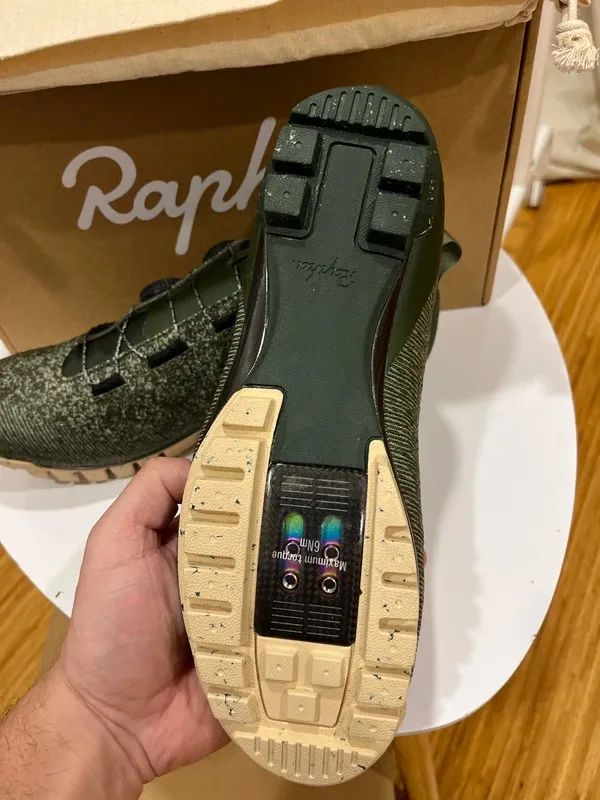 Tretry Rapha Explore Powerwave vel. 43