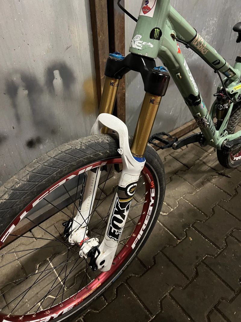 Canyon Stitched 720 pro