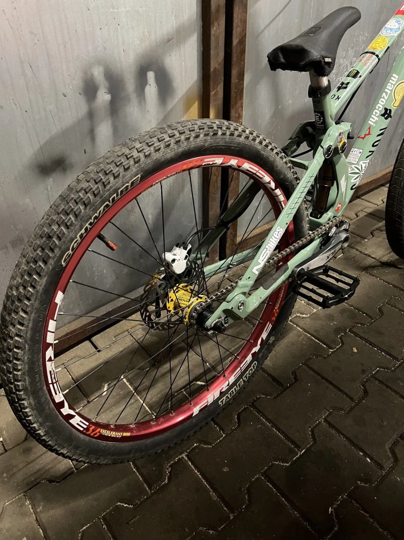 Canyon Stitched 720 pro