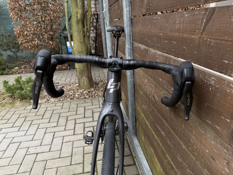 LAPIERRE Crosshill CF 7.0 Cold Rain Grey - M, elektrická sada GRX