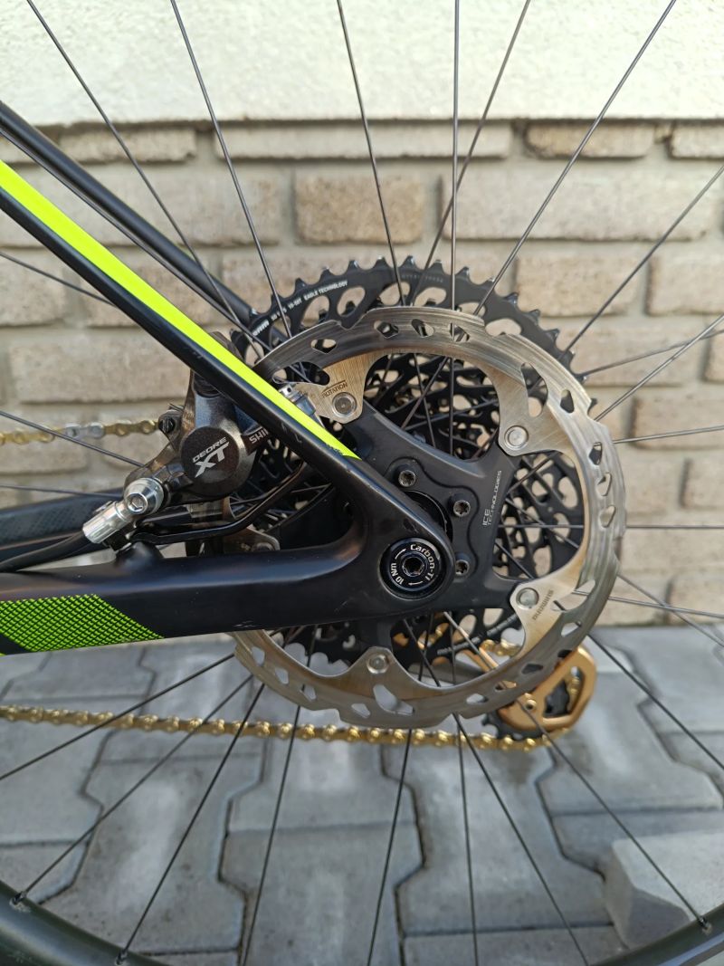 Scott SCALE 900RC WORLD CUP, SRAM XX1, karbonová kola Roval Control SL!!