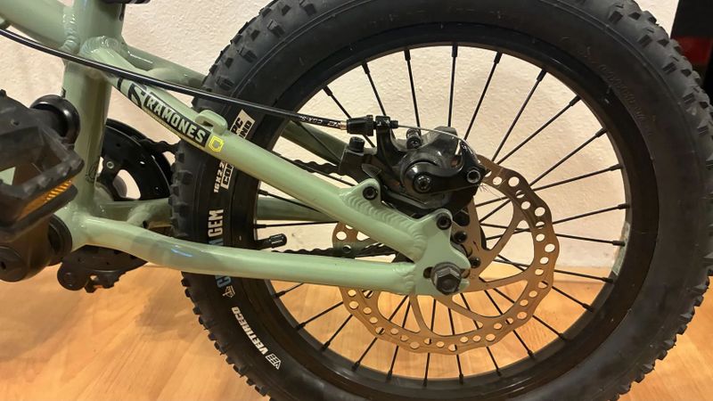 Commencal Ramones 16