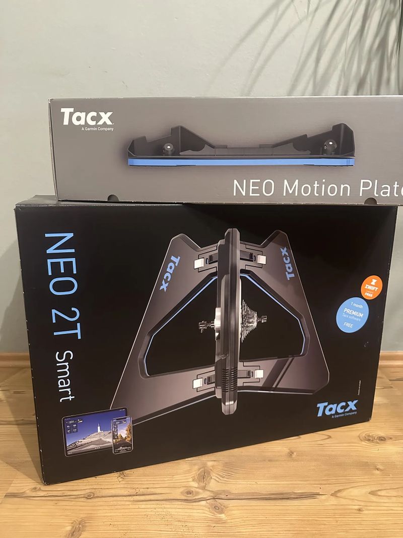 Tacx Neo 2T BUNDLE