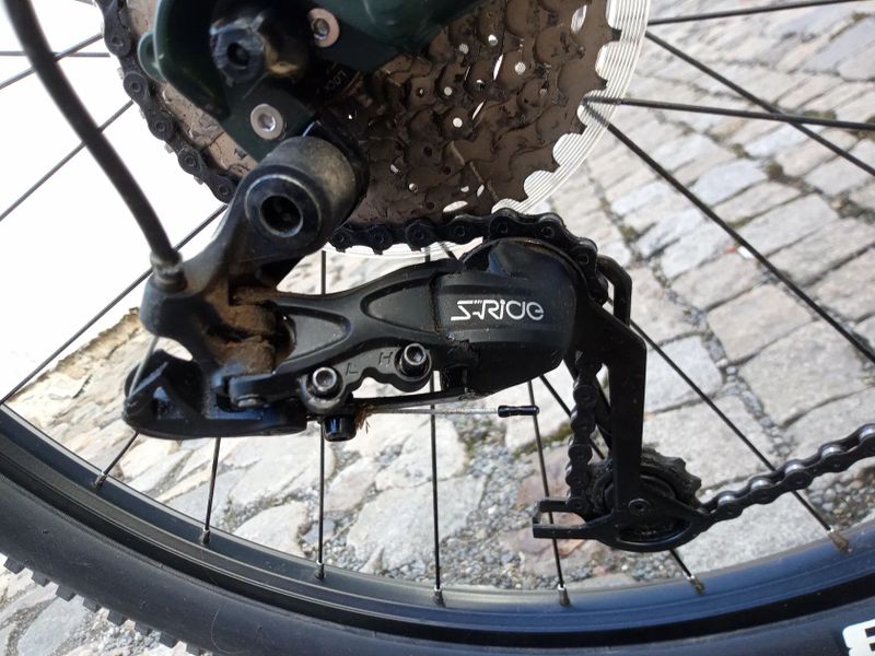 Rock Machine Blizz 27 HD