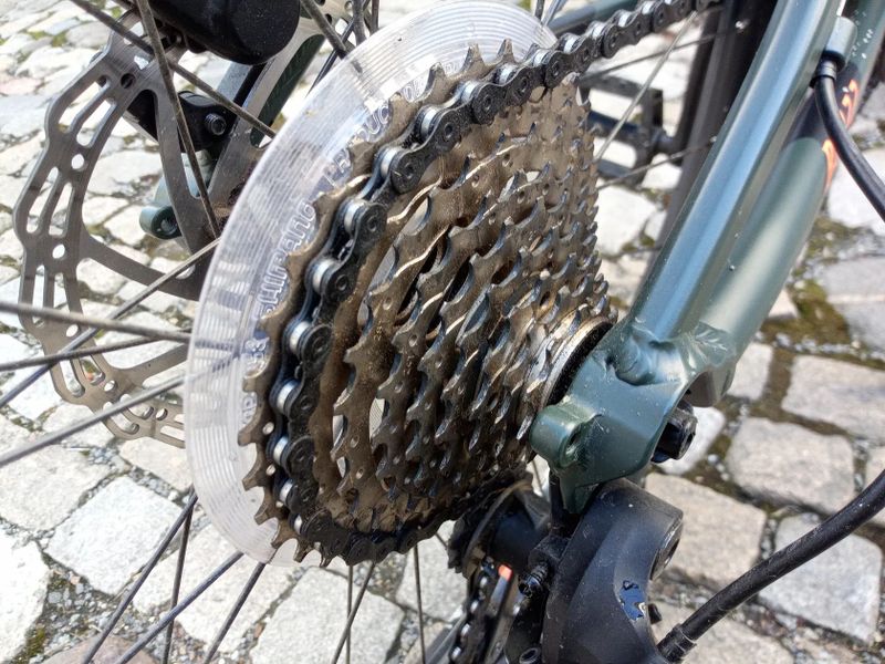 Rock Machine Blizz 27 HD