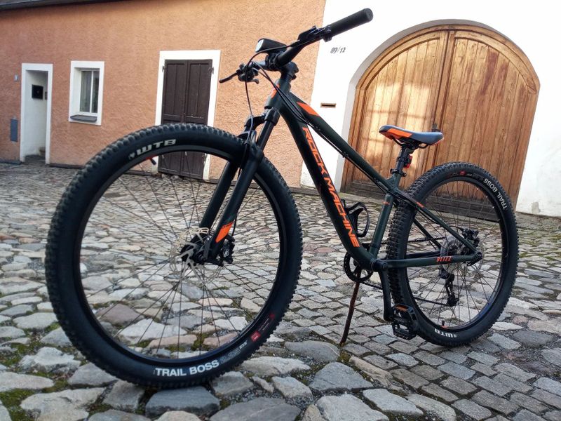 Rock Machine Blizz 27 HD