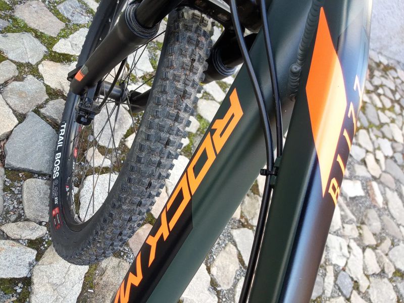 Rock Machine Blizz 27 HD