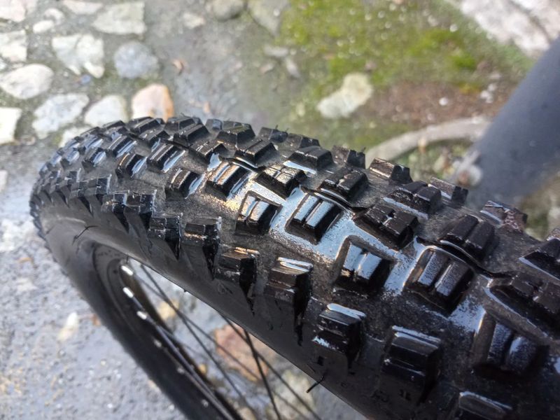 Rock Machine Blizz 27 HD