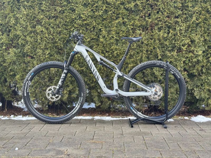 Canyon Neuron CF8 Custom