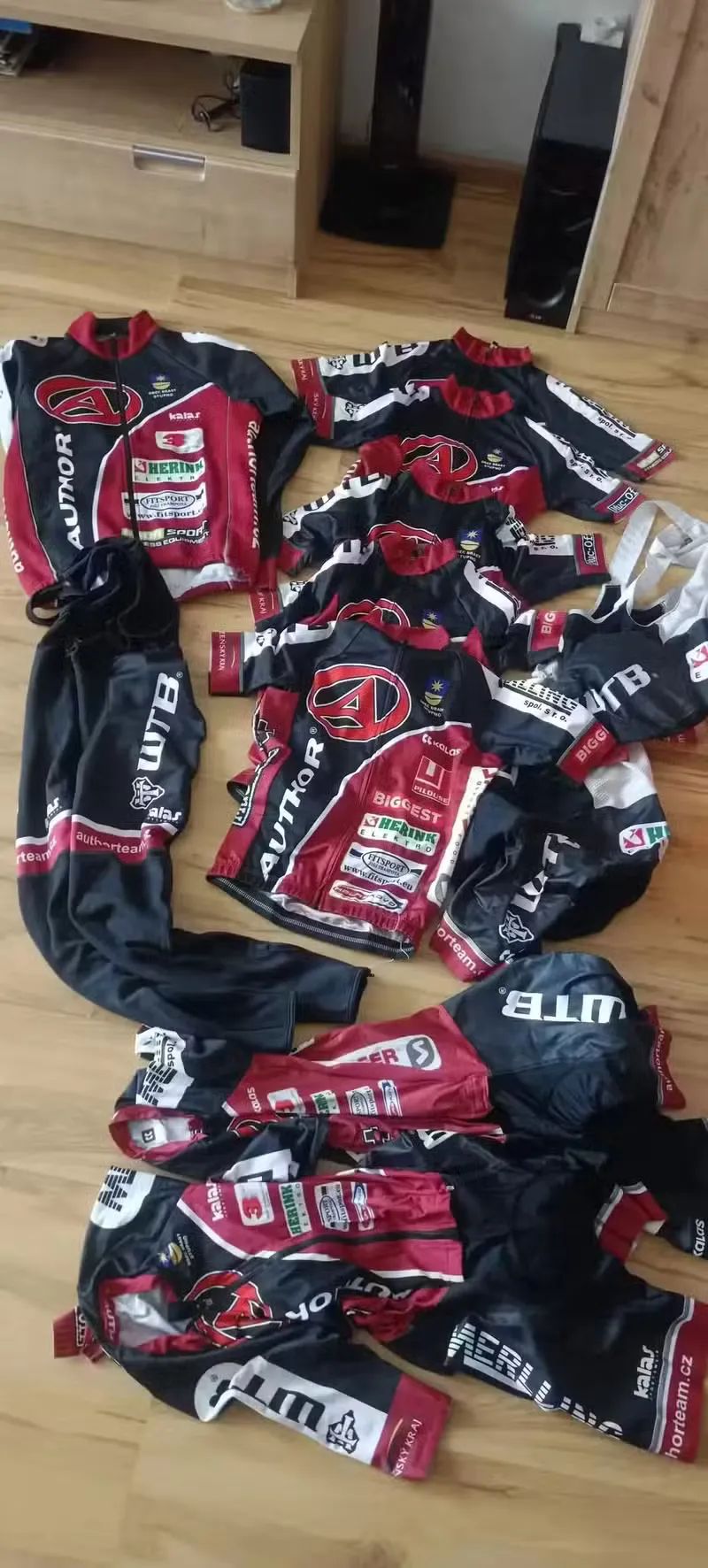 Sady oblečení jaro až zima 