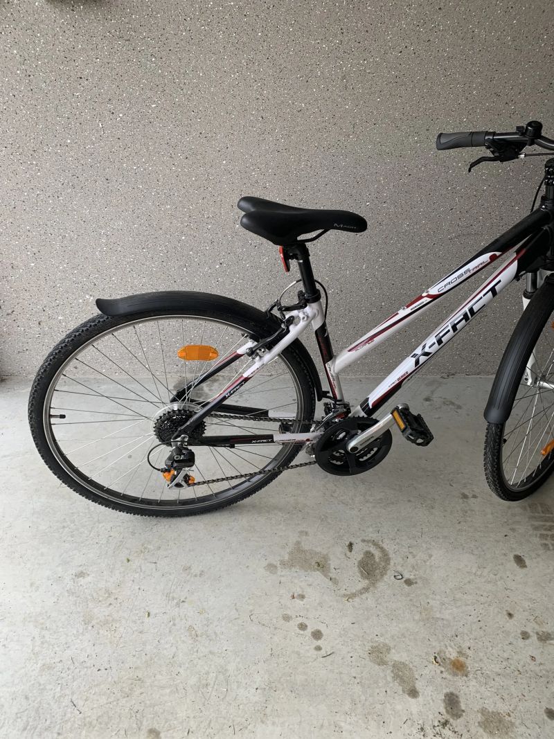 Prodám dámské kolo