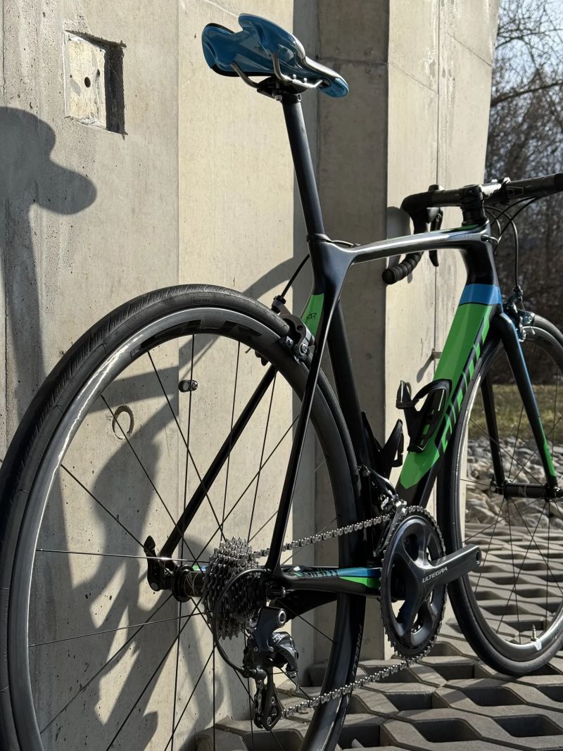 Giant TCR Advanced Pro 1 (2016) - 7,2kg