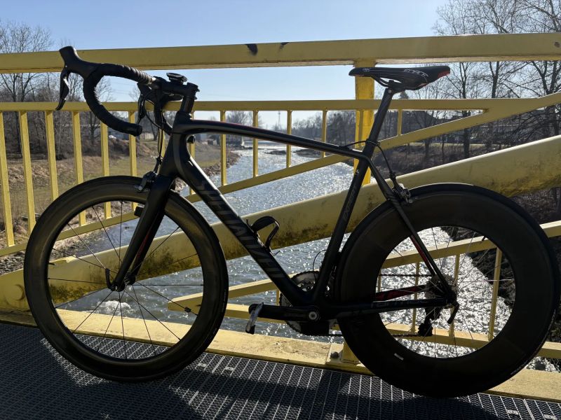 TOP STAV: Specialized Tarmac Expert Di2 + Zipp 1080/404