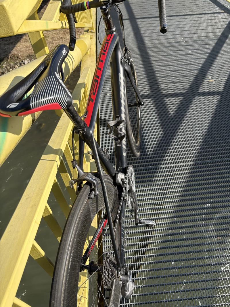 TOP STAV: Specialized Tarmac Expert Di2 + Zipp 1080/404