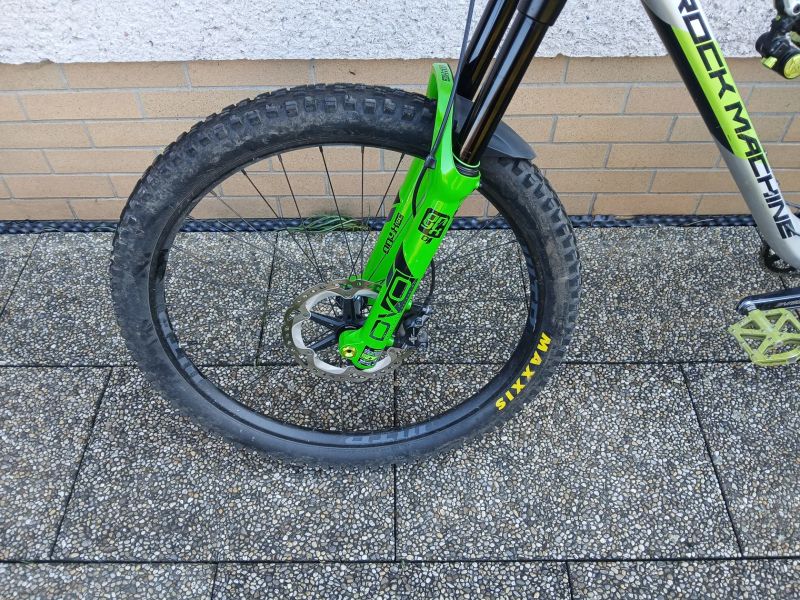 Rock Machine BLIZZARD 90-27 RZ