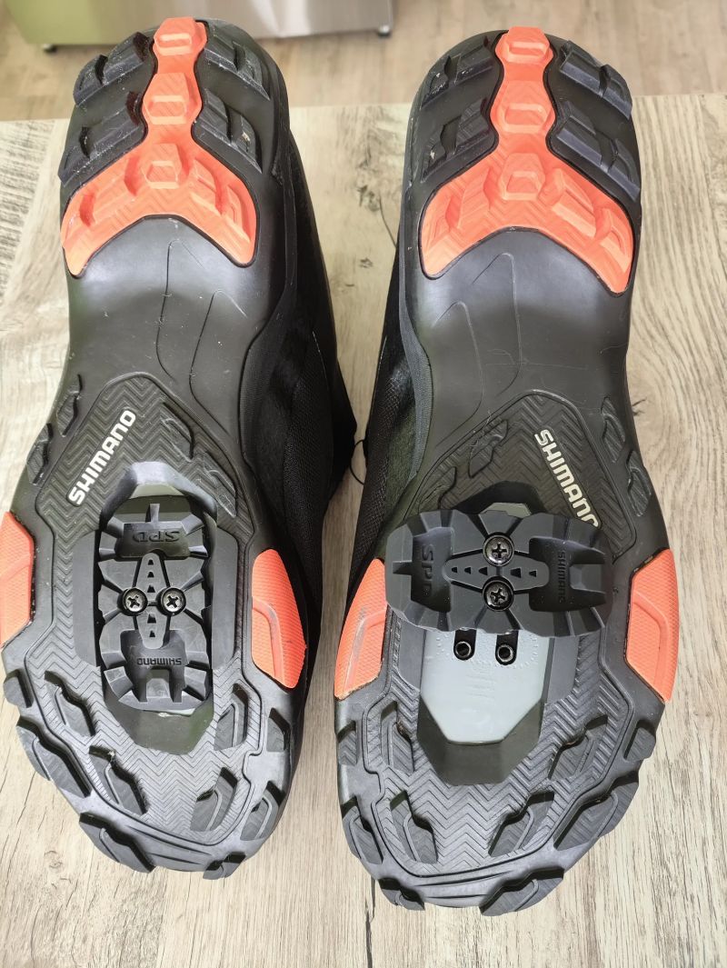 Prodám zánovní tretry Shimano 