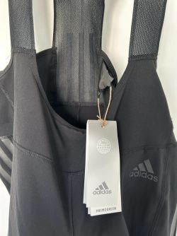 Cargo šortky Adidas Adiventure bib - nové, velikost L.