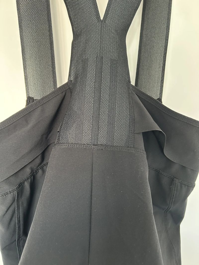 Cargo šortky Adidas Adiventure bib - nové, velikost L.