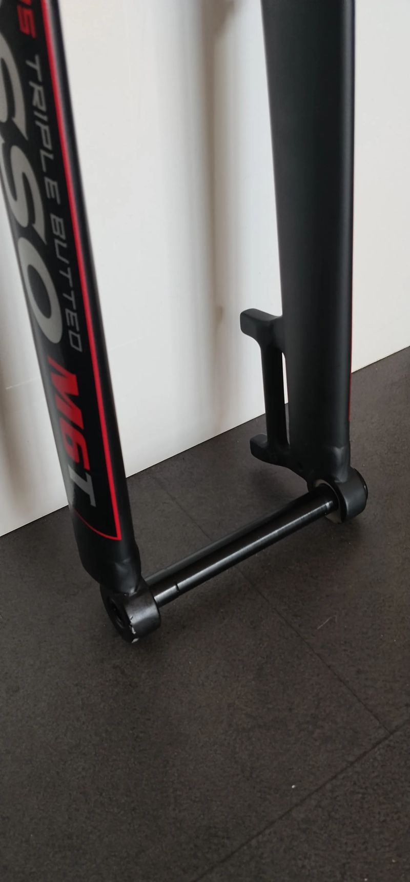 Pevná vidlica Mosso M6T 15x110 Boost 29" + packeta Zdarma