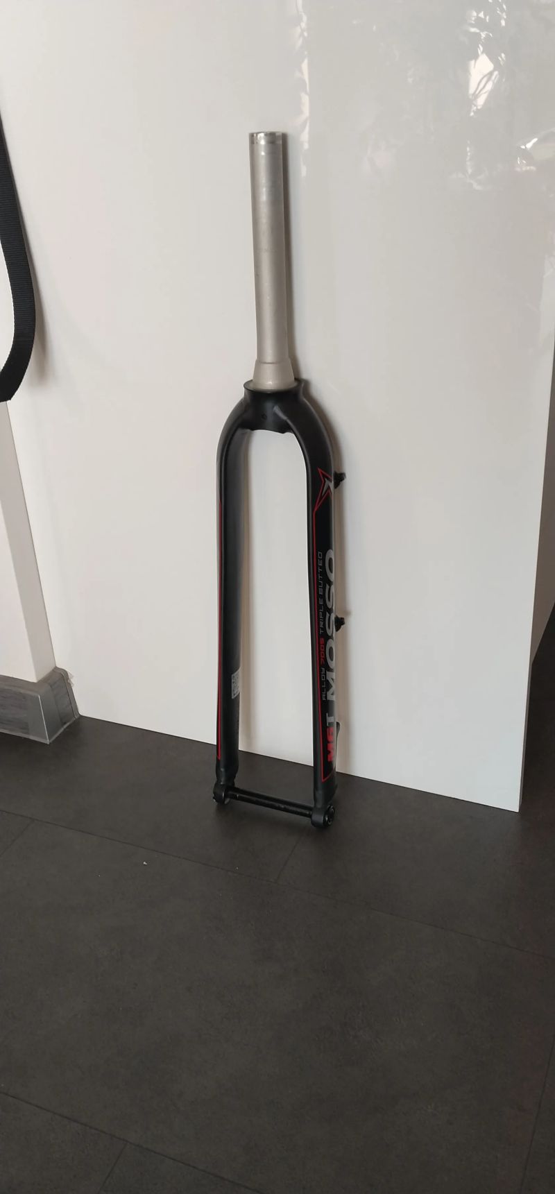 Pevná vidlica Mosso M6T 15x110 Boost 29" + packeta Zdarma