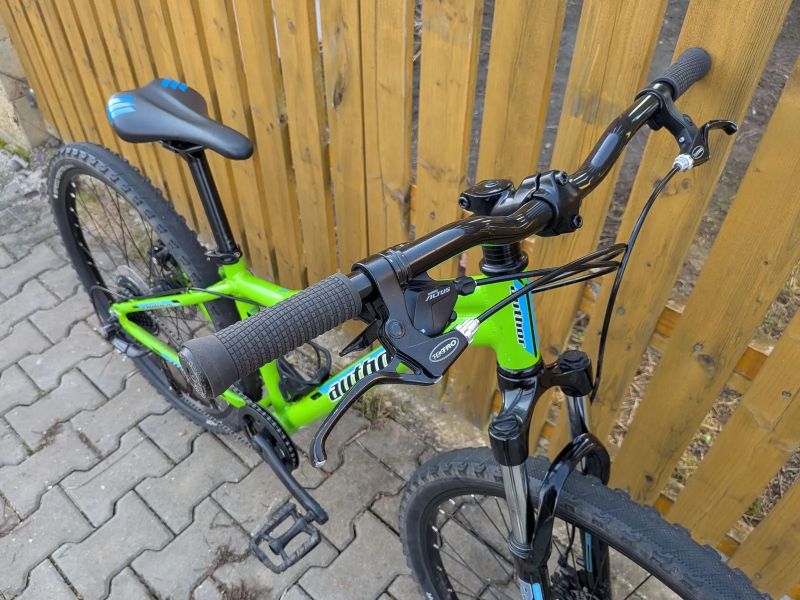 Author A-Matrix D 26